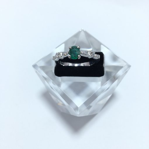 Emerald Silver Women Ring