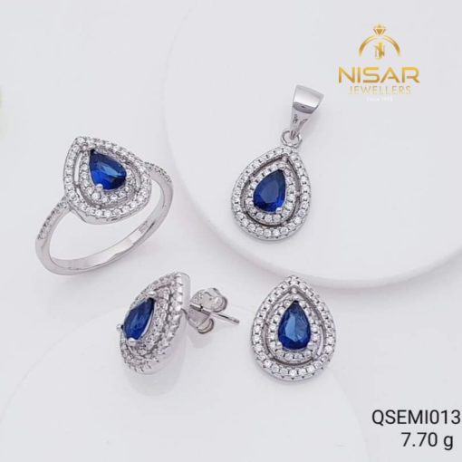 Blue Sapphire Silver Pendant Set