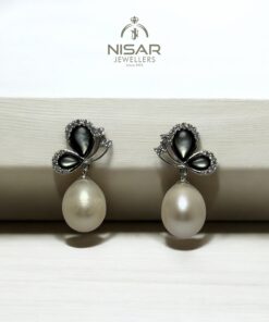 Natural Freshwater Pearls Earrings