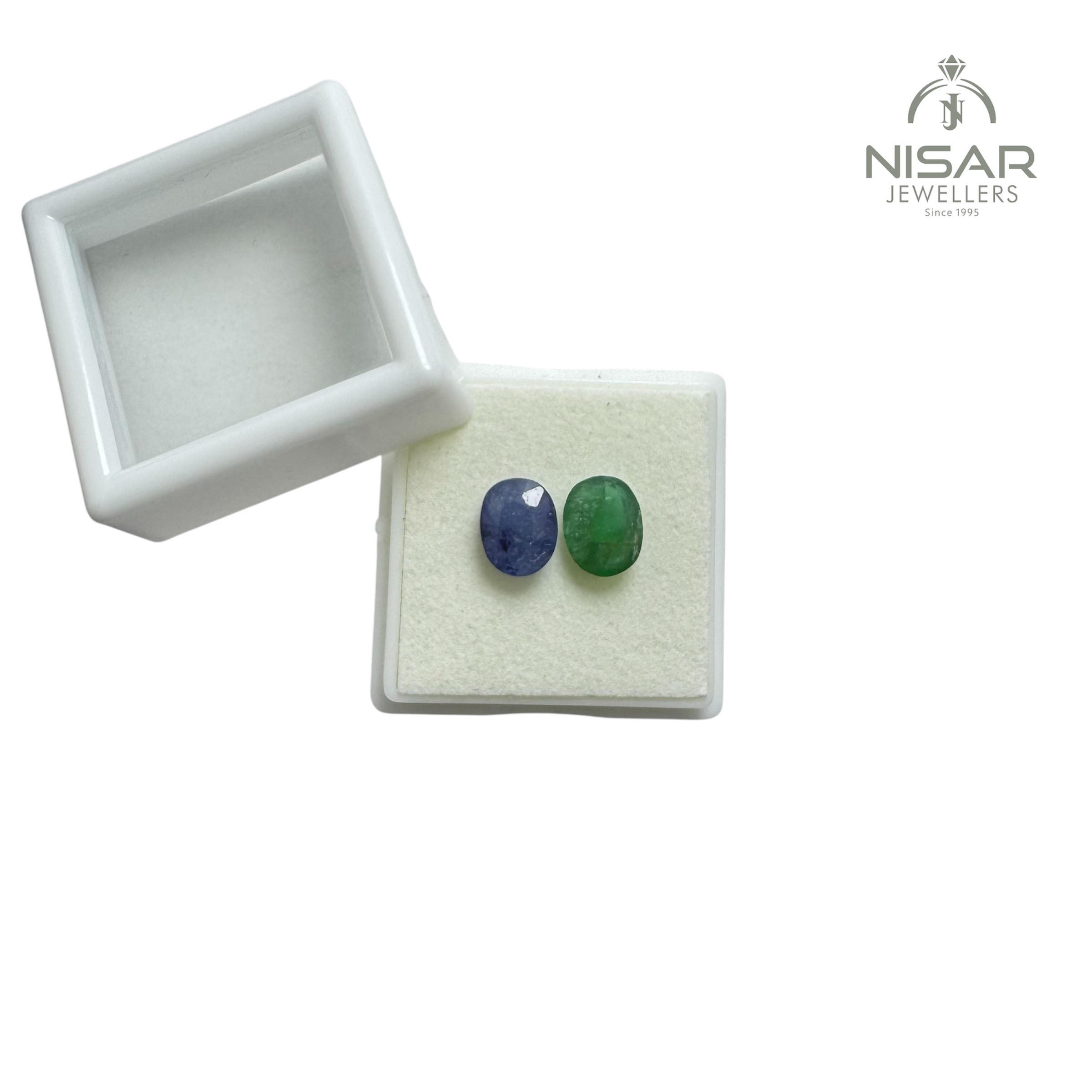 Natural Emerald & Blue Sapphire Stone