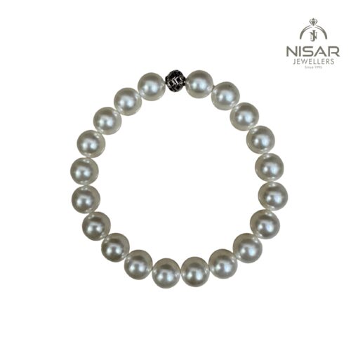 Cream White Pearls Necklace & Bracelet - Image 4